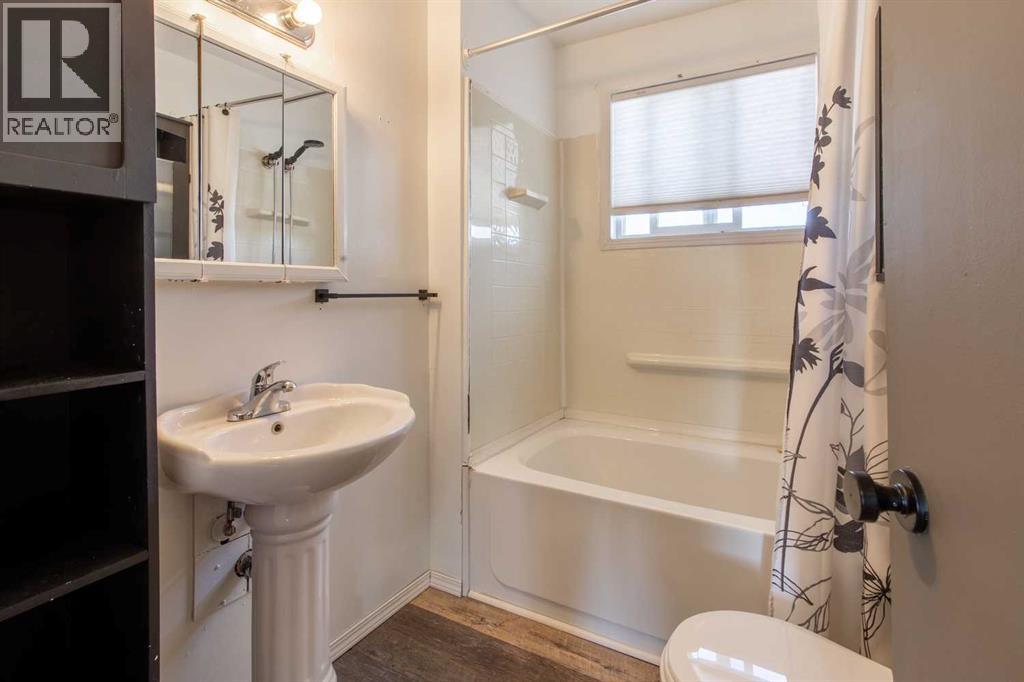 180 E 400 N Property Photo 16