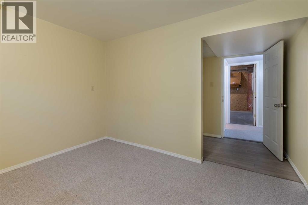 180 E 400 N Property Photo 19