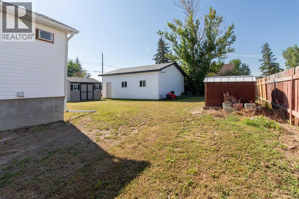 180 E 400 N Property Photo 34