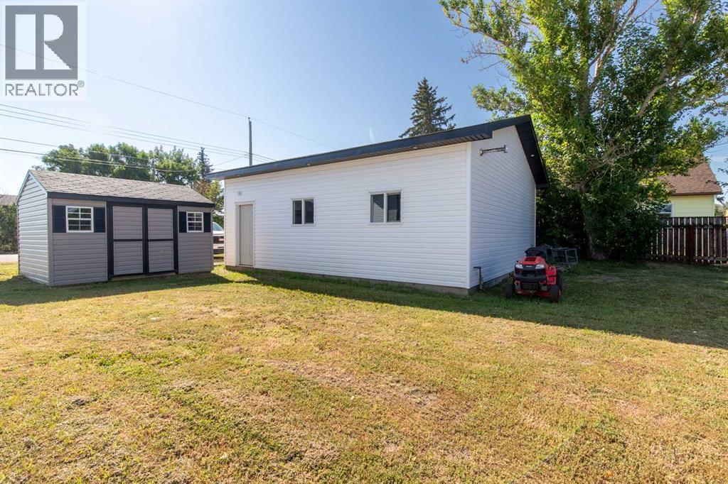 180 E 400 N Property Photo 35
