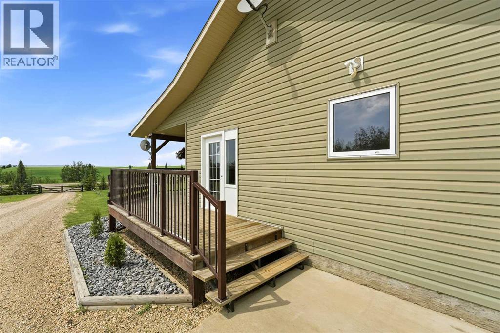 422045 Range Road 10 Property Photo 7