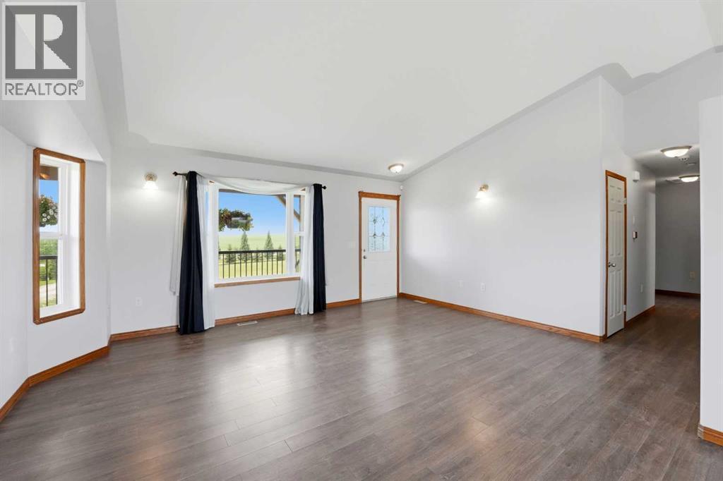 422045 Range Road 10 Property Photo 11
