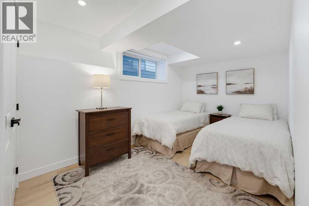 136 Sunrise Common Property Photo 40