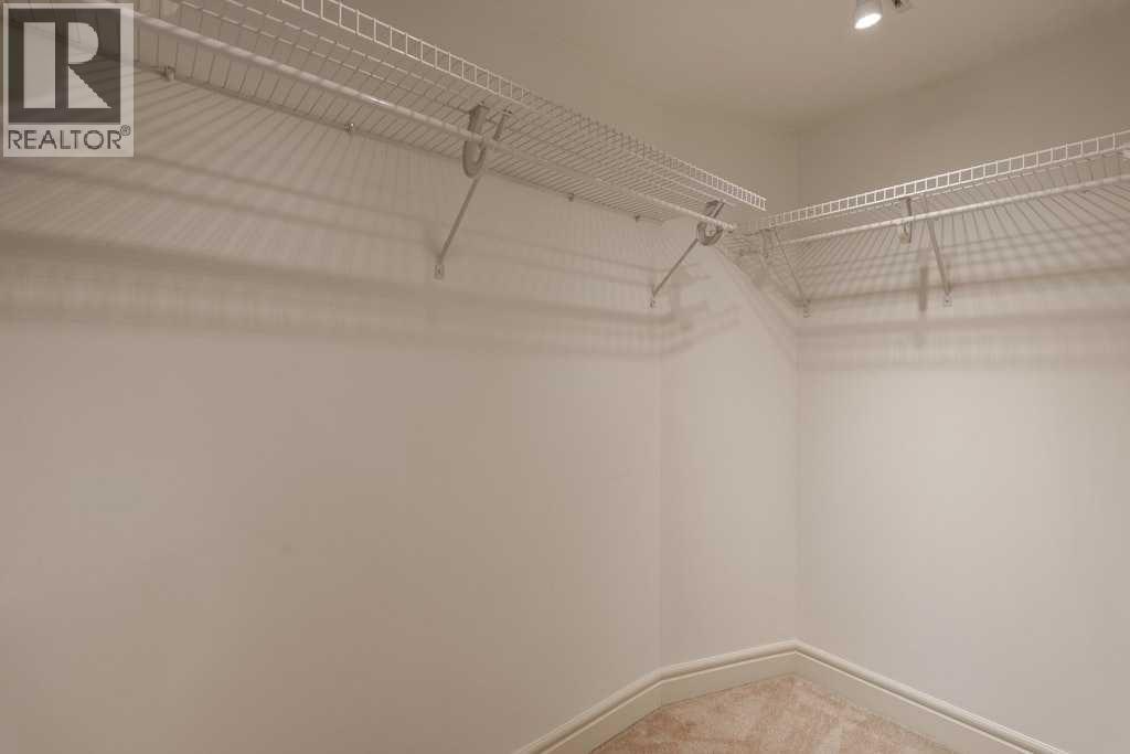 920 5 Avenue Southwest Property Photo 13