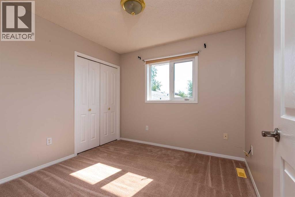 6601 39 Street Property Photo 15
