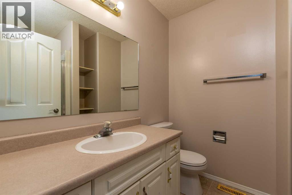 6601 39 Street Property Photo 19
