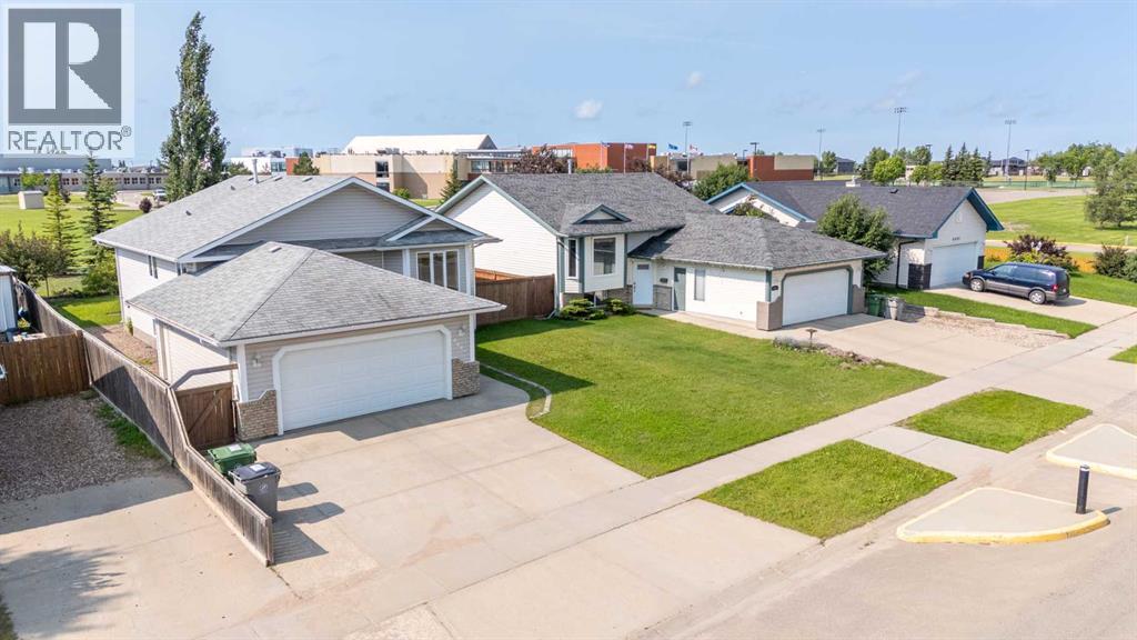 6601 39 Street Property Photo 40