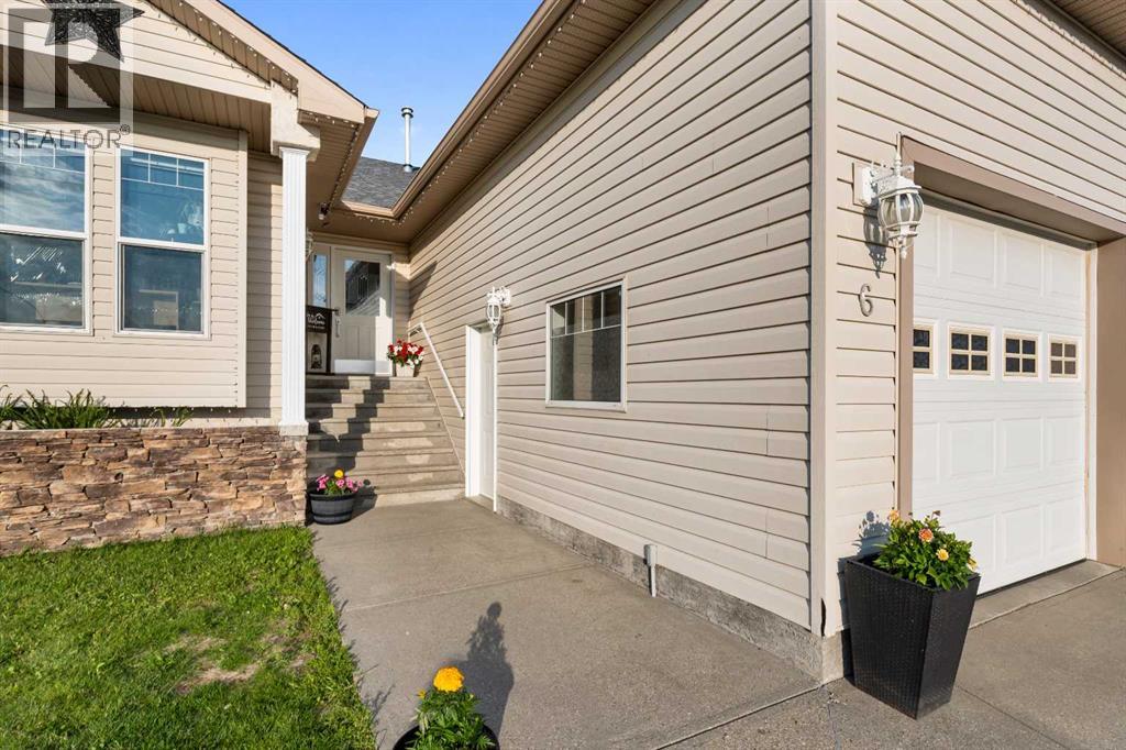 6 Park Circle Property Photo 6