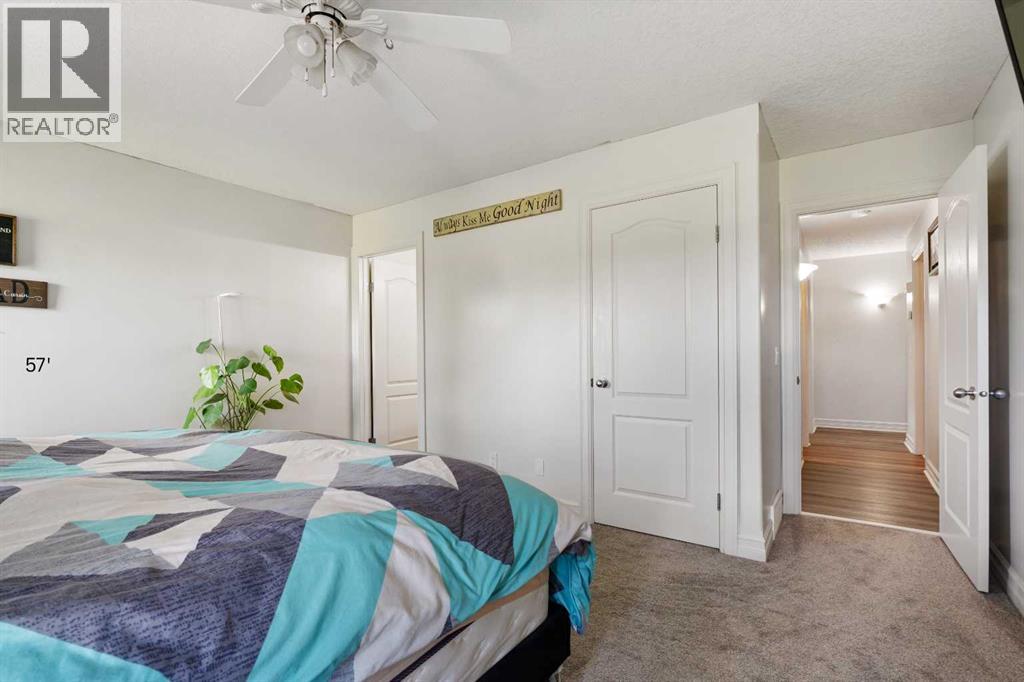 6 Park Circle Property Photo 16