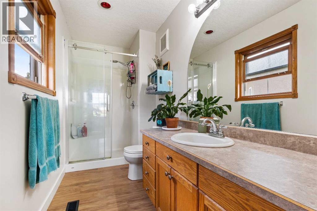 6 Park Circle Property Photo 18