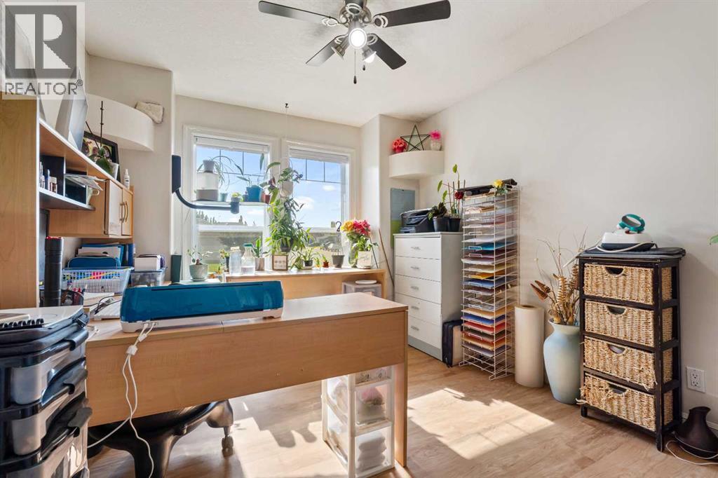 6 Park Circle Property Photo 24