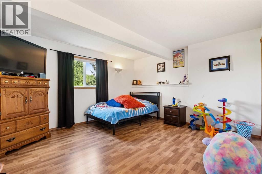 6 Park Circle Property Photo 31