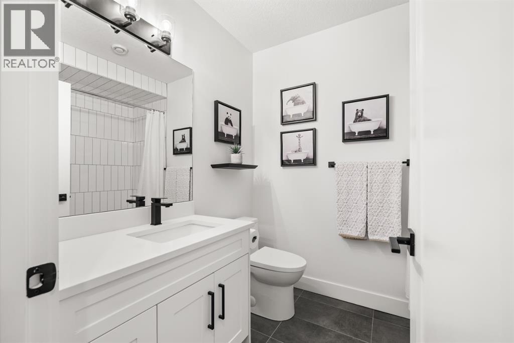 2407 33 Street Sw Property Photo 32