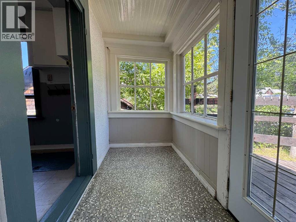 2229 210 Street Property Photo 5