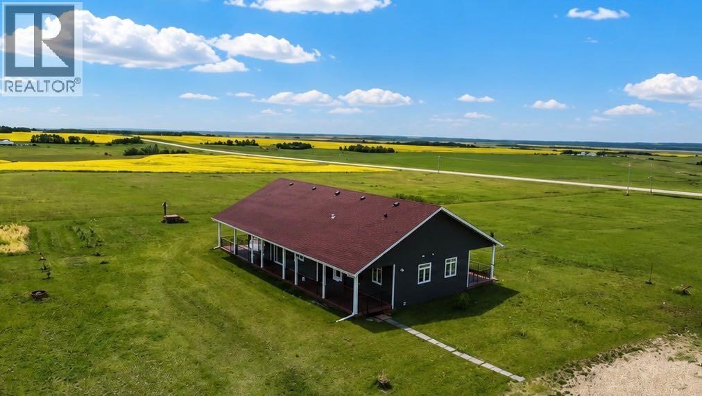 45032 Highway 674 Property Photo 2