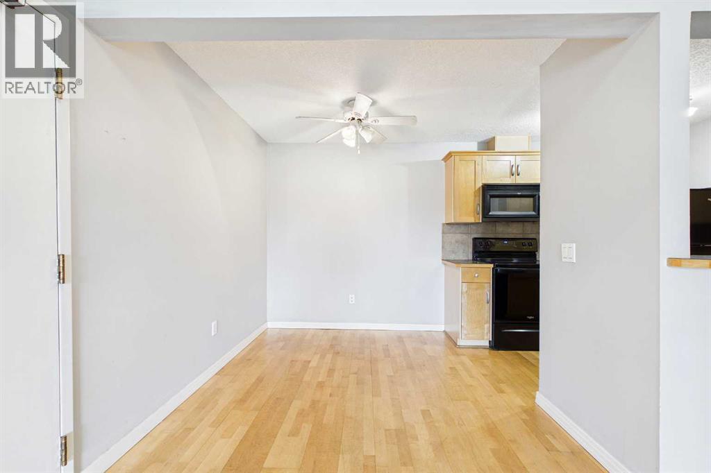 13045 6 Street Southwest Property Photo 13