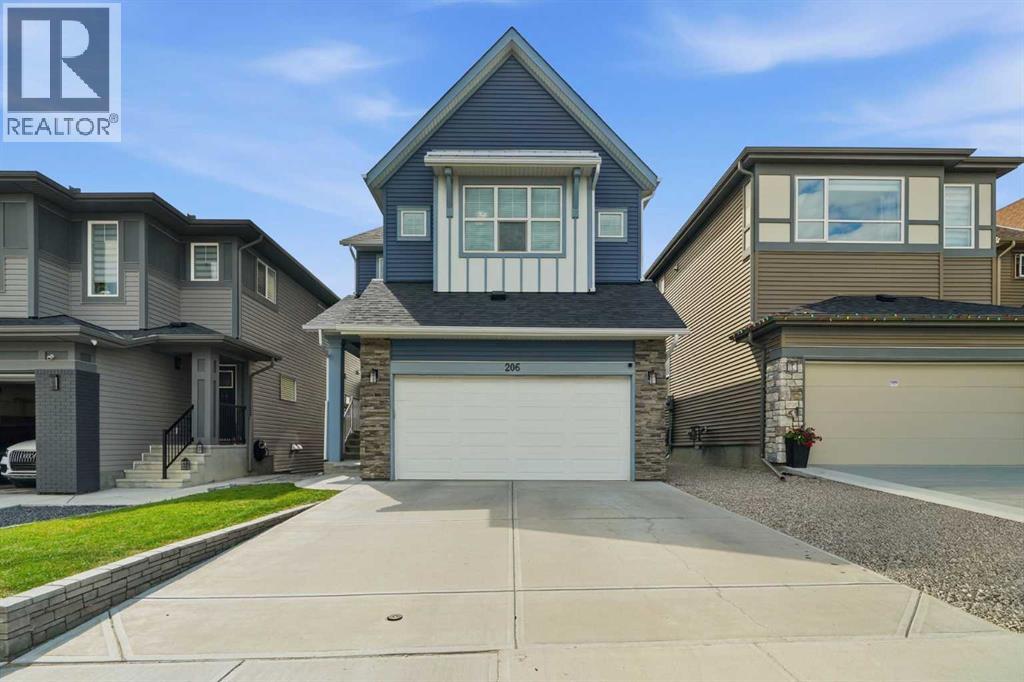 206 Lucas Crescent NW Property Photo 1