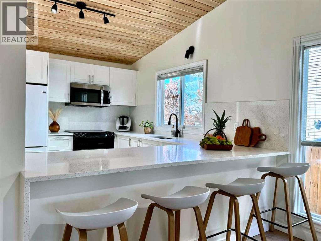 303 Woodside Place Property Photo 14