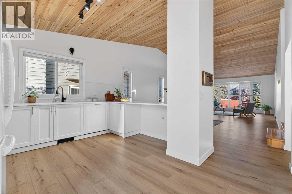 303 Woodside Place Property Photo 17