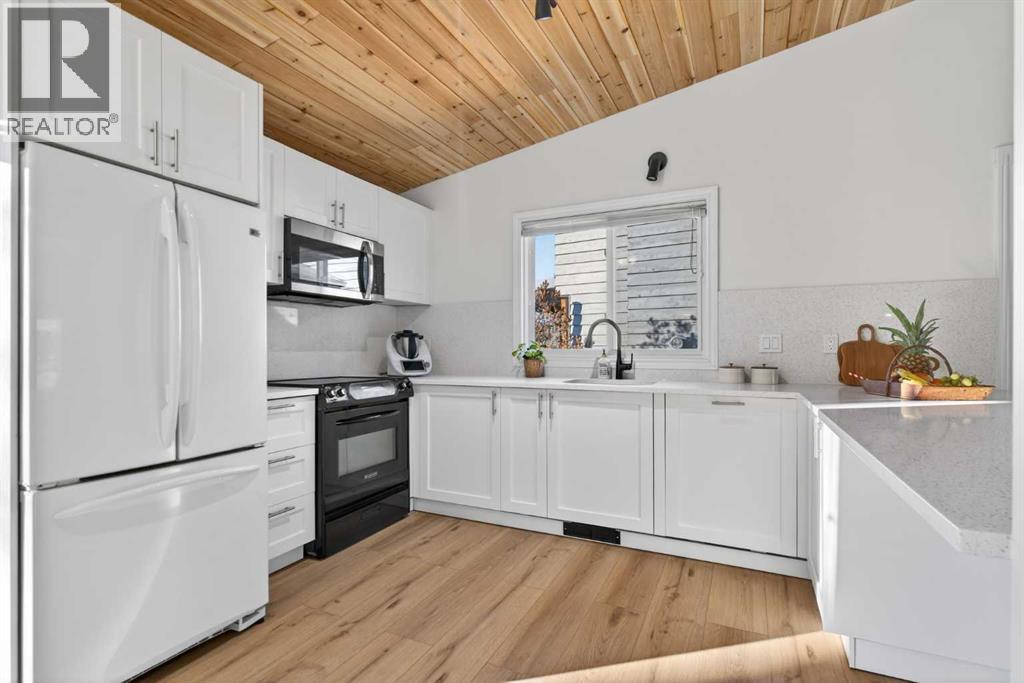 303 Woodside Place Property Photo 18