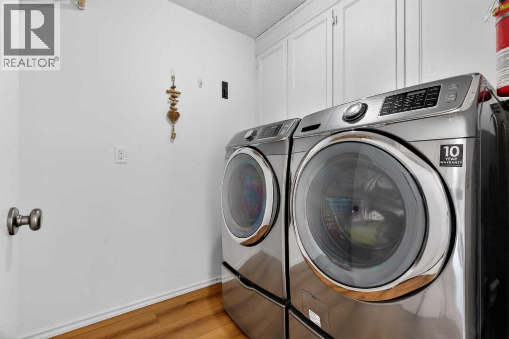 303 Woodside Place Property Photo 24