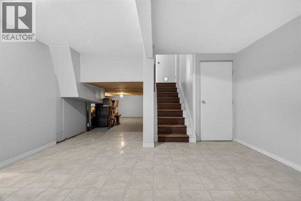 303 Woodside Place Property Photo 39