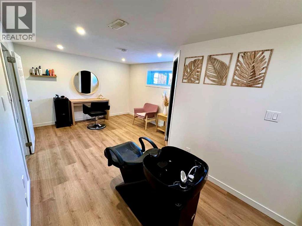 303 Woodside Place Property Photo 41