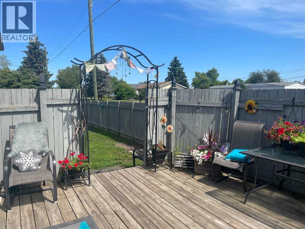 4702 48 Avenue Property Photo 19