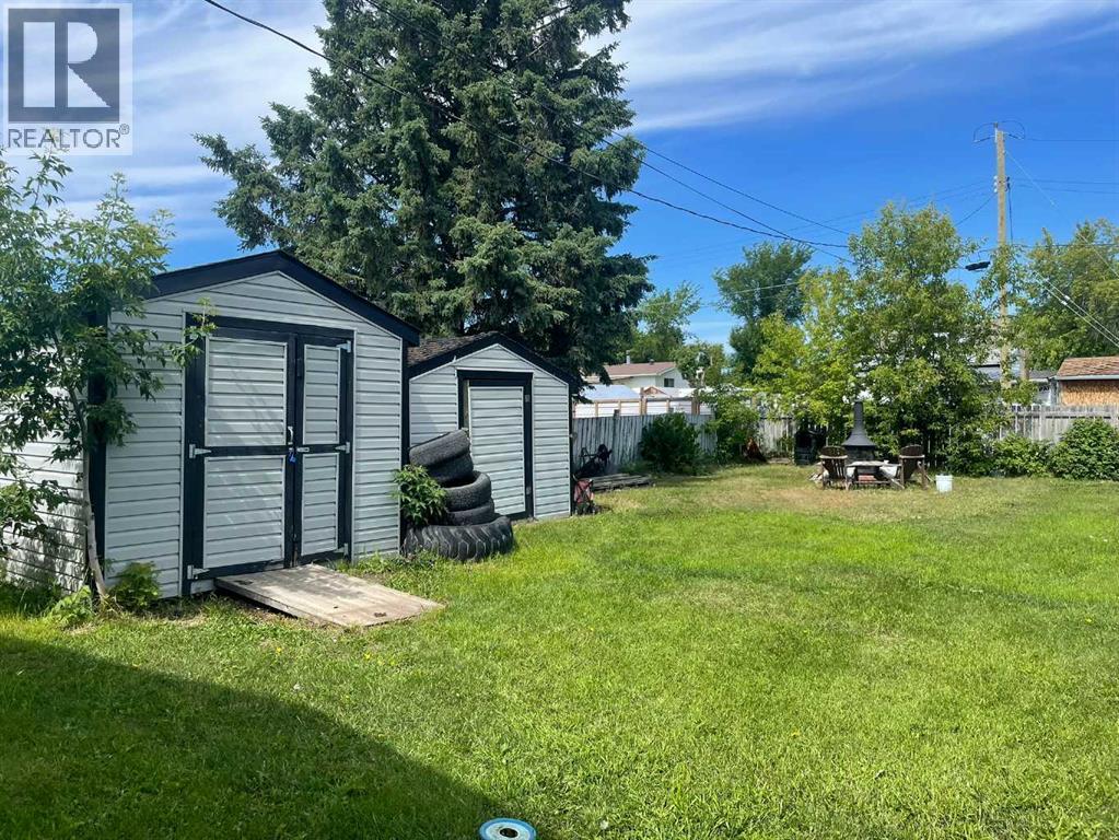 4702 48 Avenue Property Photo 21
