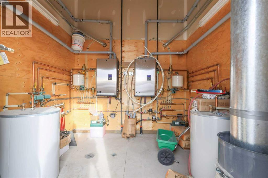 5222 44 Street Property Photo 23