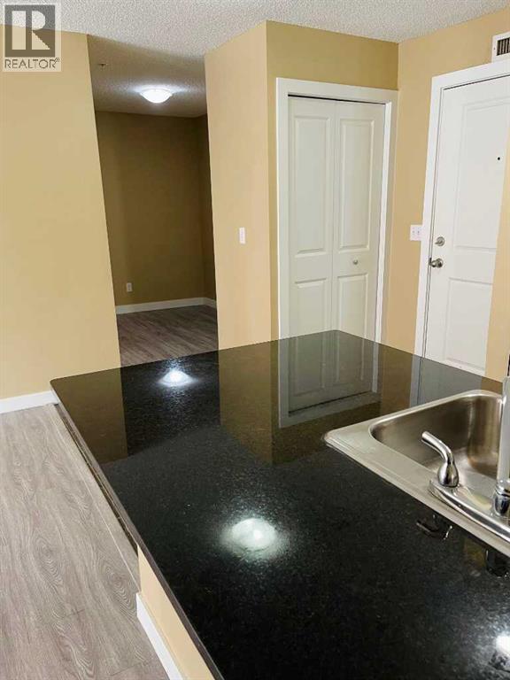 403 Mackenzie Way Southwest Property Photo 13