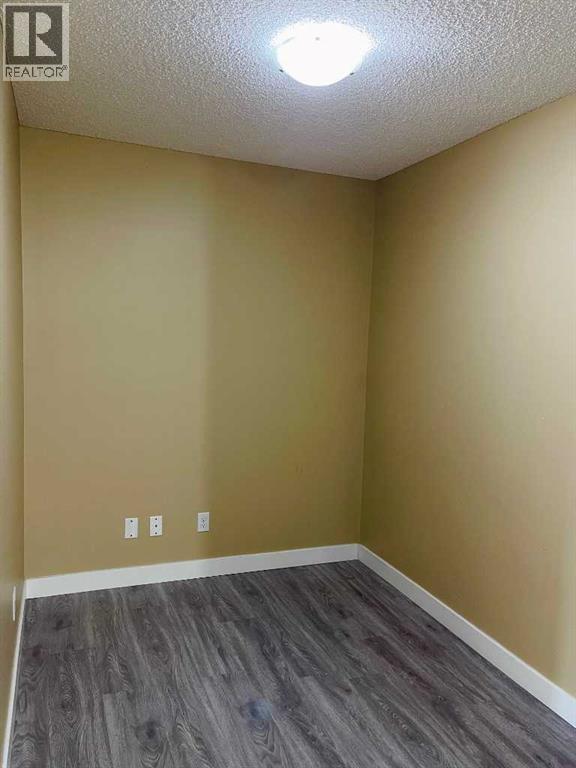 403 Mackenzie Way Southwest Property Photo 21