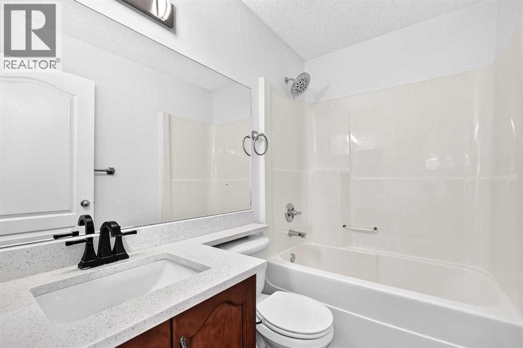 98 Panamount Villas Nw Property Photo 31
