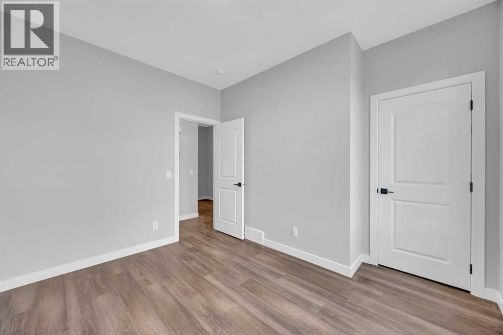 553 Hotchkiss Drive Se Property Photo 14