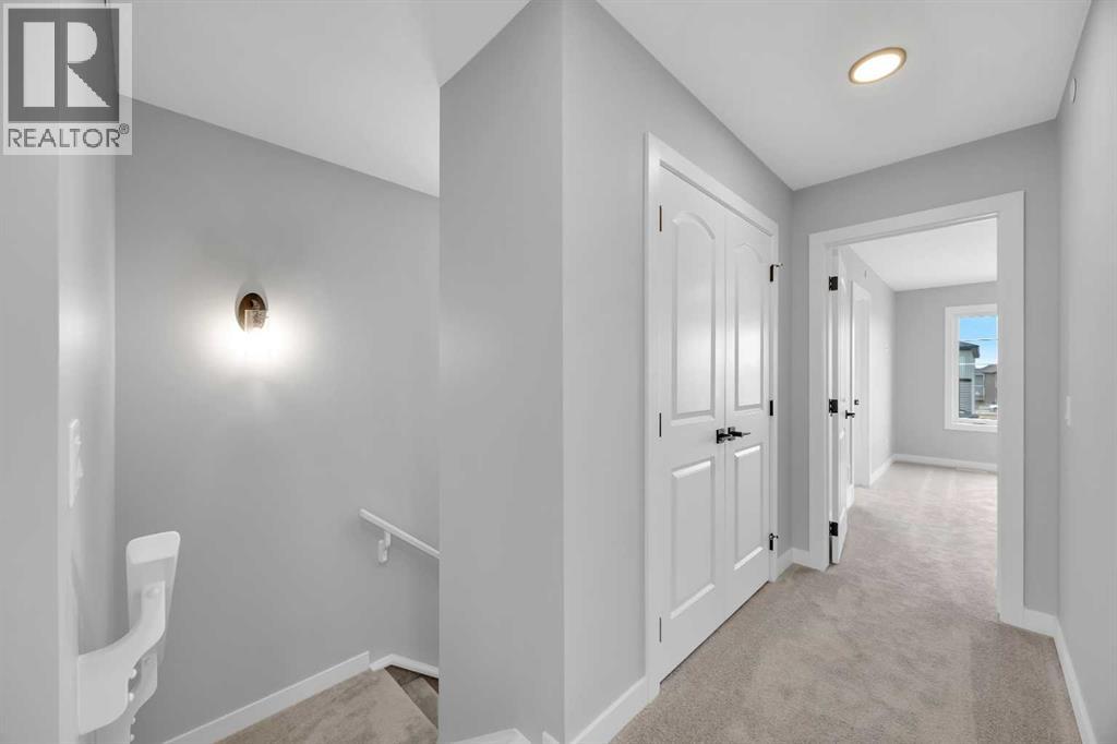 553 Hotchkiss Drive Se Property Photo 17