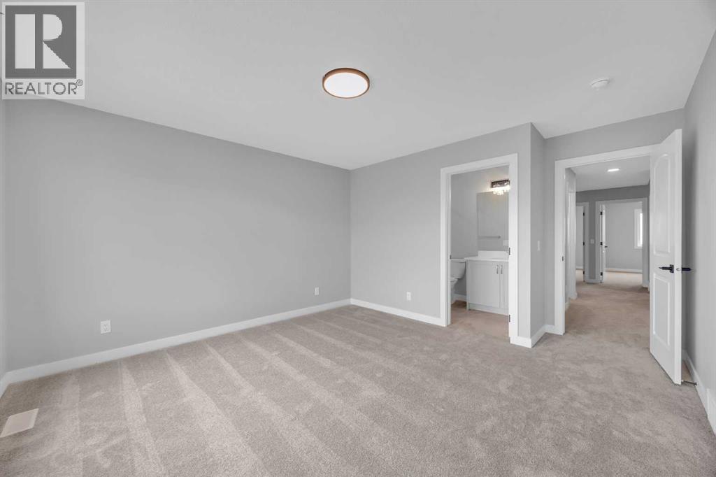553 Hotchkiss Drive Se Property Photo 22