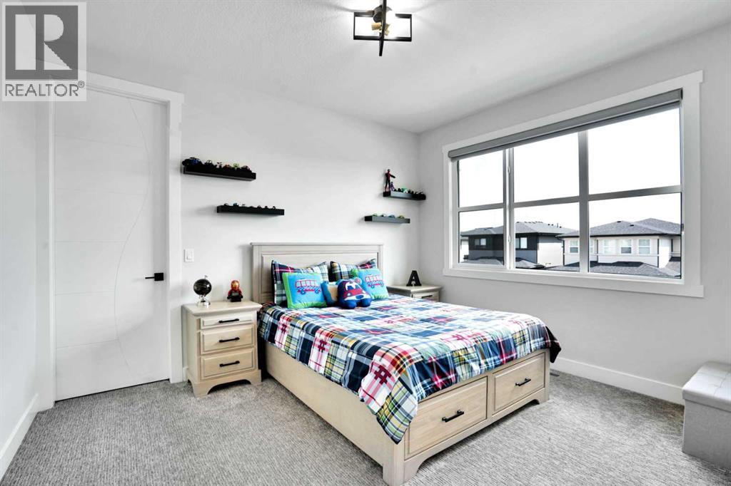 36 Waterford Terrace Property Photo 33