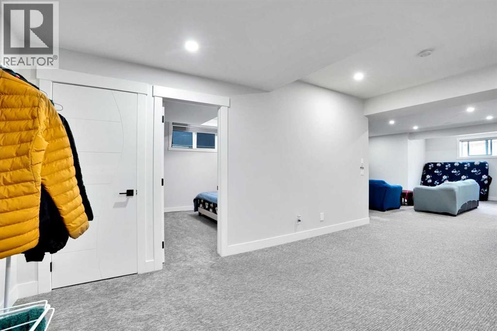 36 Waterford Terrace Property Photo 35