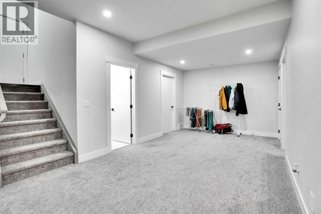 36 Waterford Terrace Property Photo 37