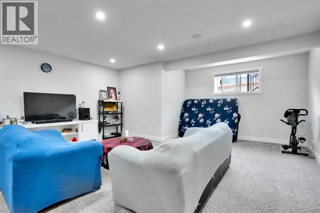 36 Waterford Terrace Property Photo 39