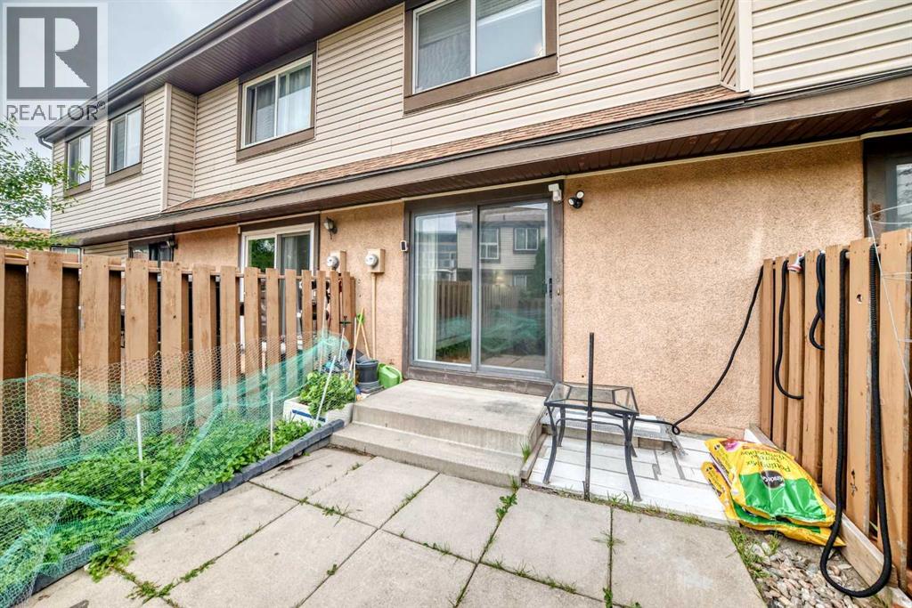 2727 Rundleson Road Northeast Property Photo 18