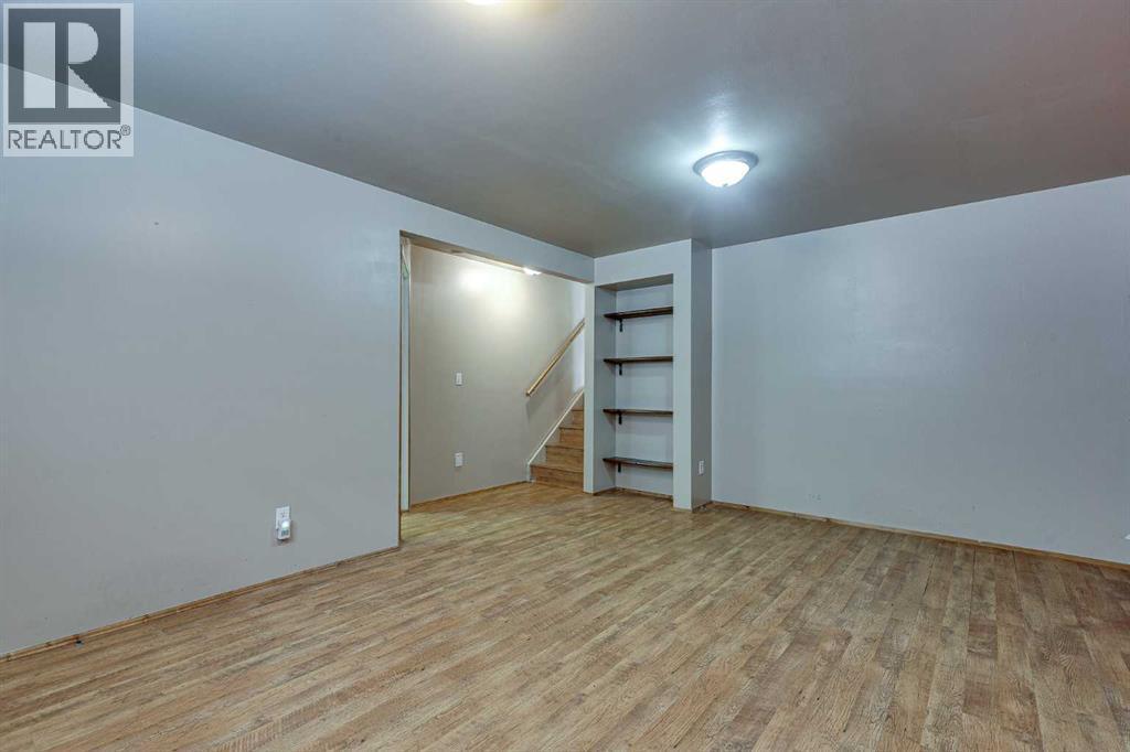 82 Ruttan Close Property Photo 33
