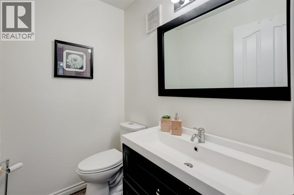 1818 Simcoe Boulevard Southwest Property Photo 22