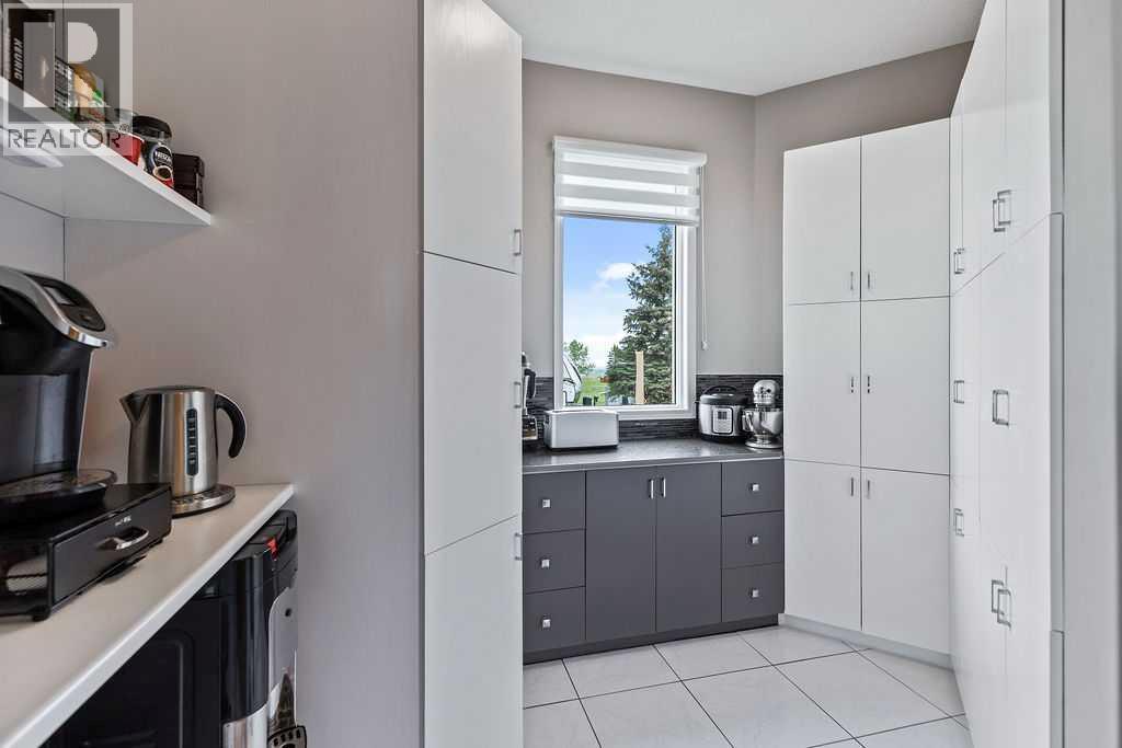 112067 292 Avenue W Property Photo 26