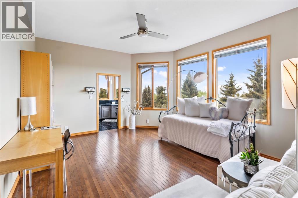 112067 292 Avenue W Property Photo 35