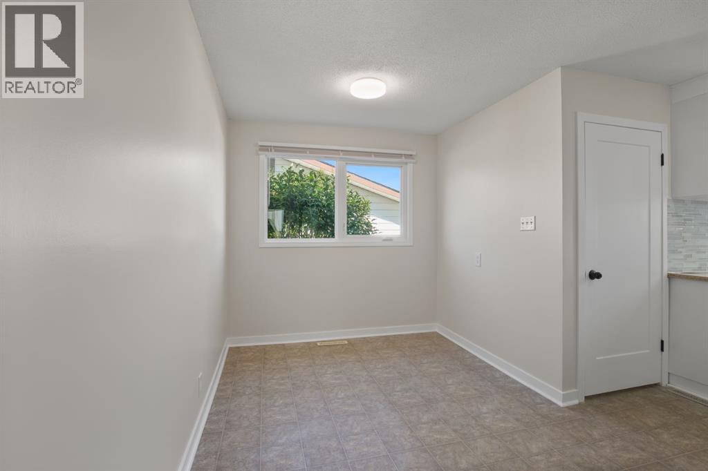 11 Oxbow Street Property Photo 8