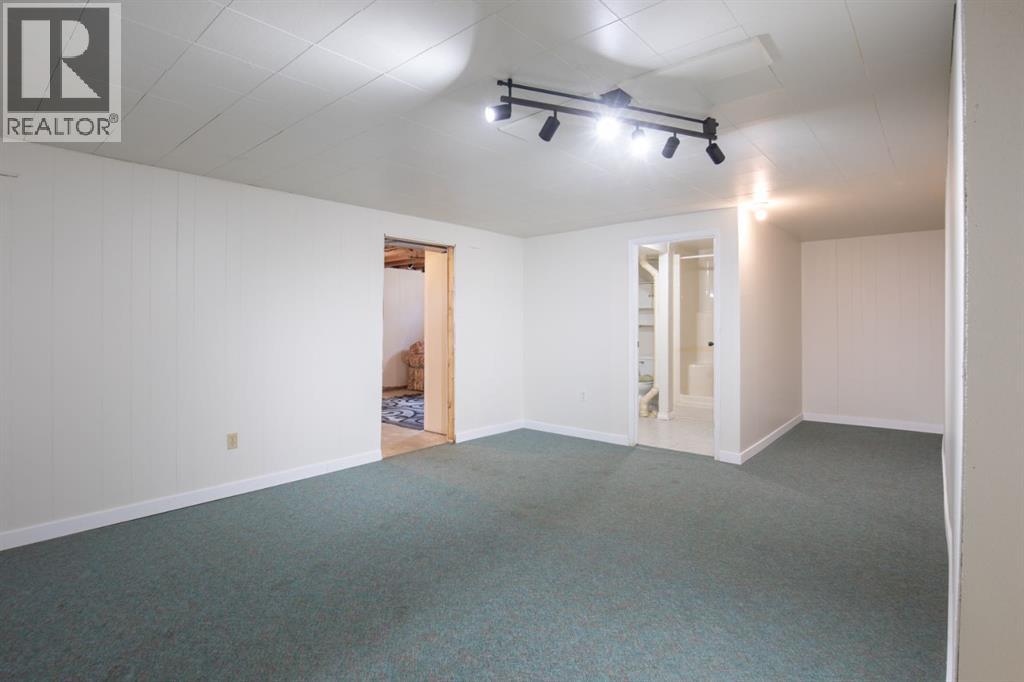 11 Oxbow Street Property Photo 19