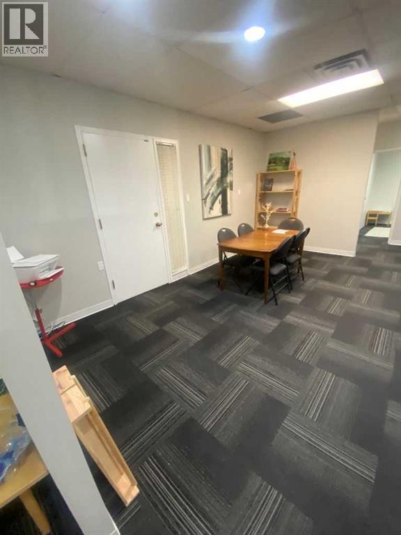 1330 15 Avenue Southwest Property Photo 10