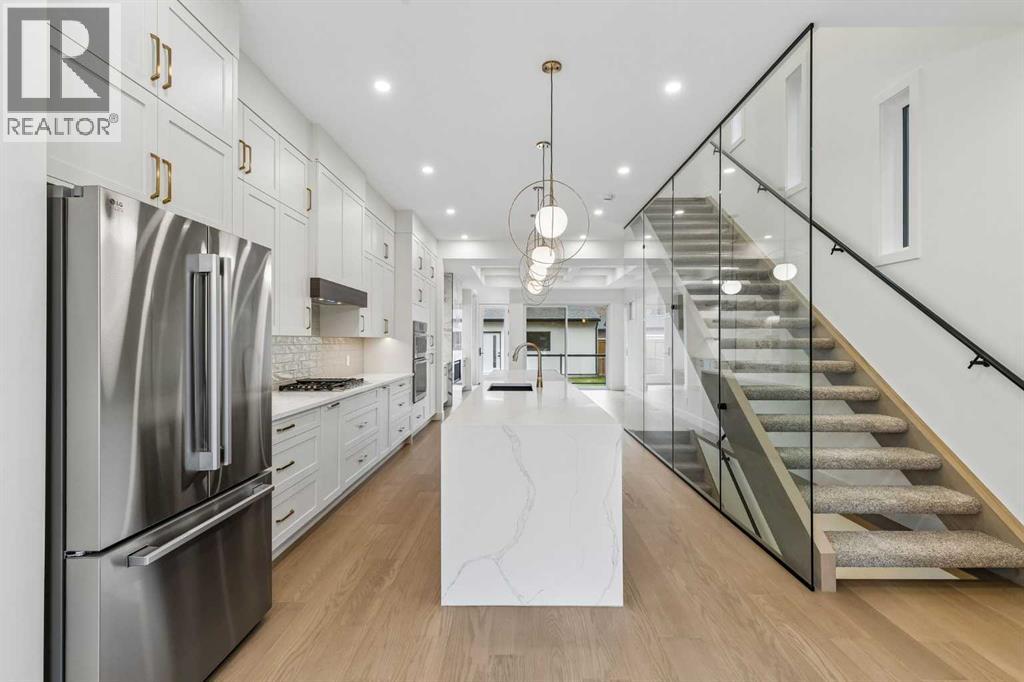 1812 19 Avenue Nw Property Photo 7