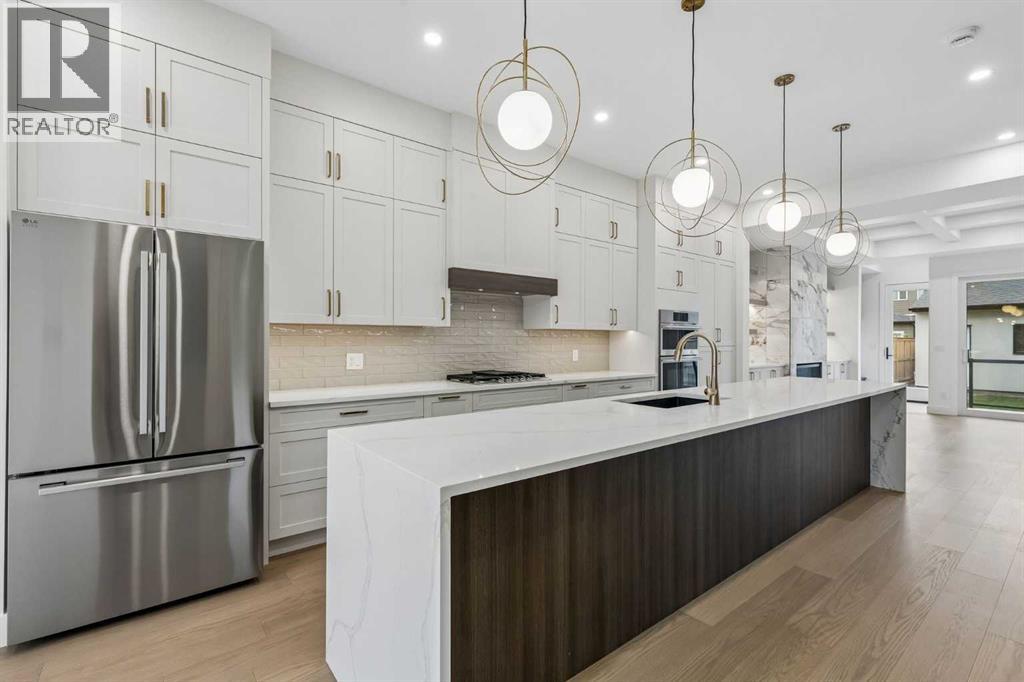 1812 19 Avenue Nw Property Photo 9